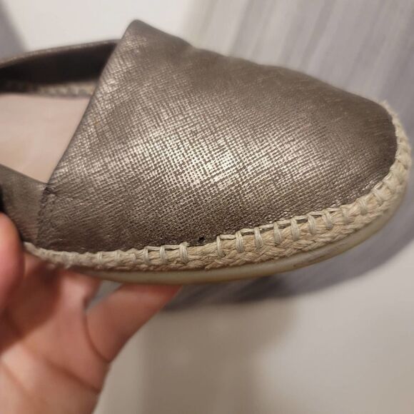 The Flexx Metallic Gold Espadrilles Sz 7 - Picture 4 of 7
